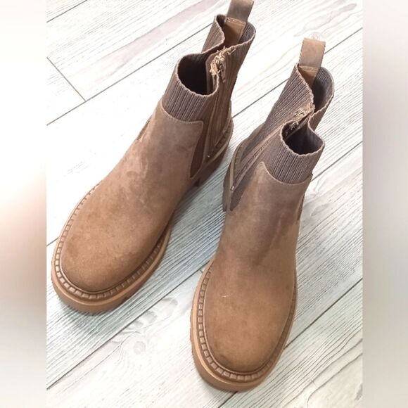 (S-3853)  Universal Thread Boots  Sz 9 - Picture 3 of 8